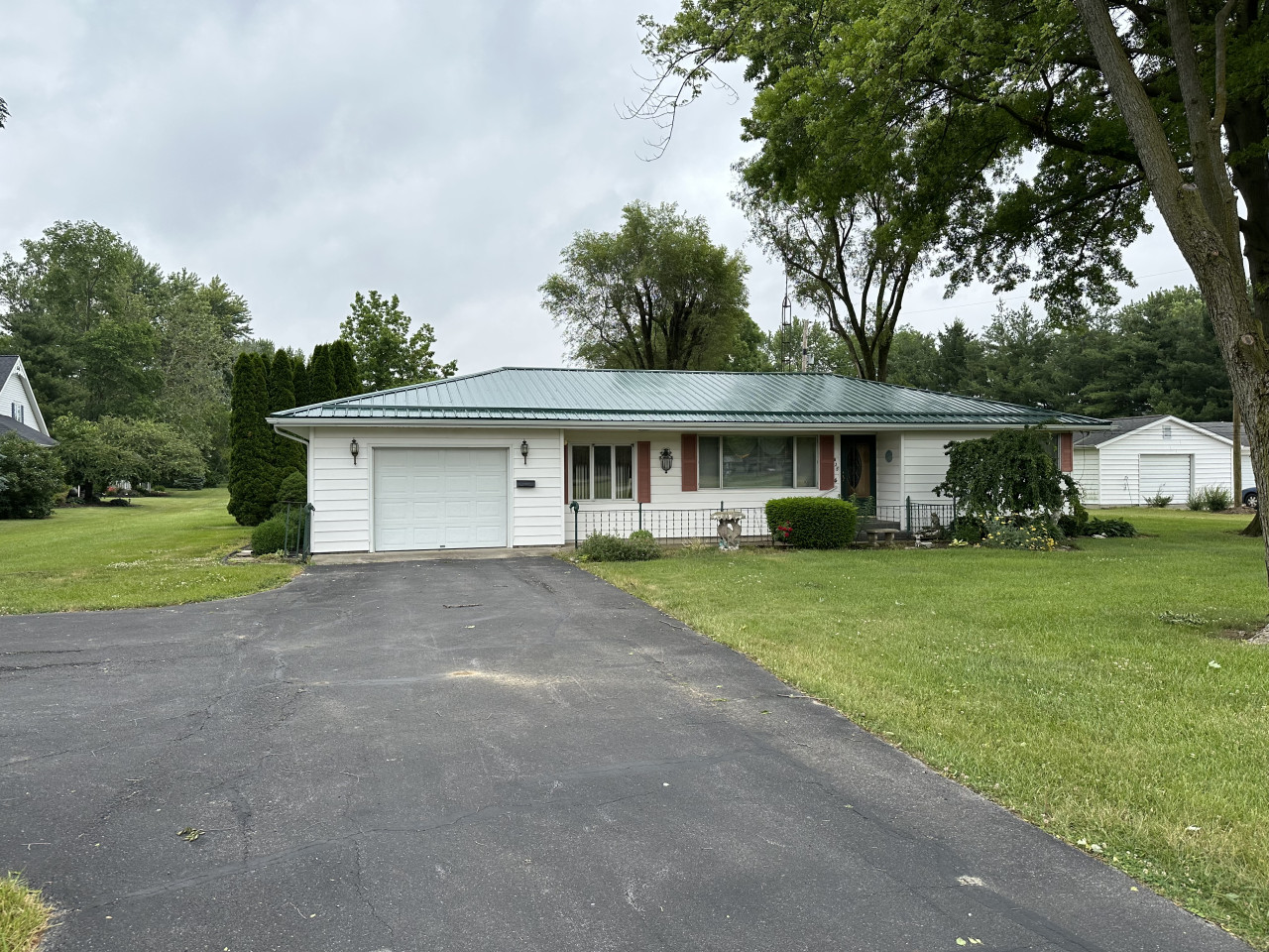 Fort Wayne Auctions & Real Estate Krueckeberg Auction & Realty